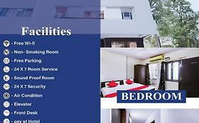 Deluxe Rooms In Lajpat Nagar Near Bikanerwala